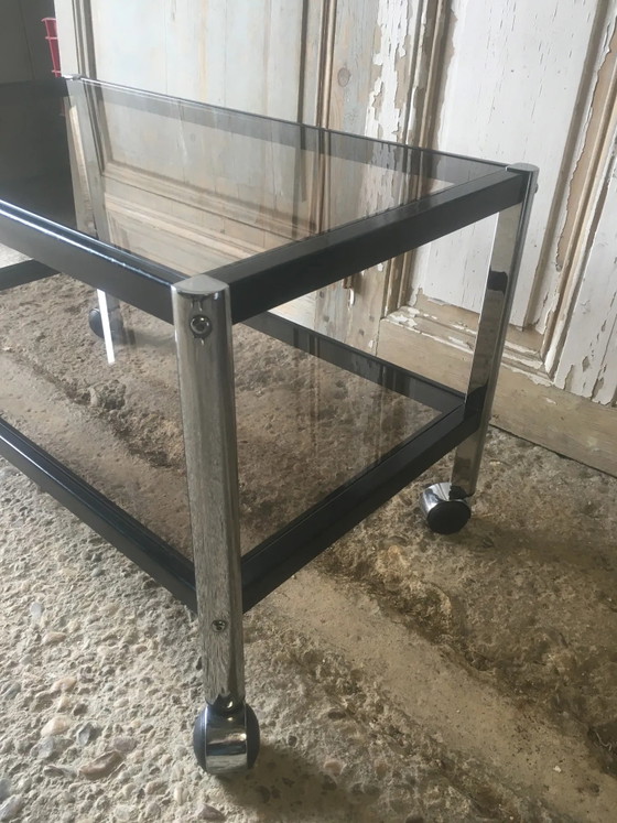 Metal coffee table with smoked glass. – Chrome, Vintage (photo 6 of 15)