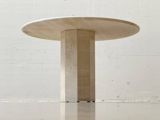 Image 1 of Mesa redonda de travertino, Italia, años 70