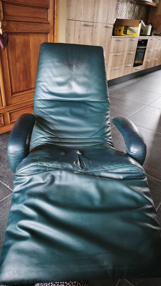 Jori Yoga Mono-move recliner, dark green/blue leather, black base – Armchairs (photo 3 of 5)