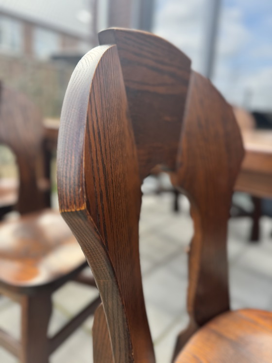 Image 1 of Brutalist eetstoelen (6st) en eettafel