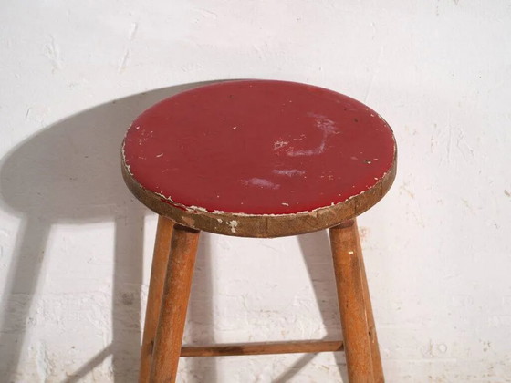 Antieke houten kruk met ronde zitting – Centraal-Europa, circa 1950 – Krukjes, Wood, Rustic (photo 2 of 6)