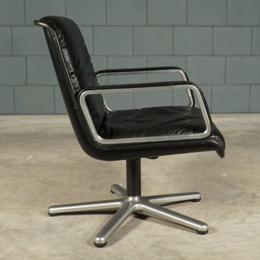 Chaise de bureau vintage Wilkhahn – Delta Design pour Wilkhahn – Années 1960 – bureaustoelen, Plastic (photo 2 of 13)