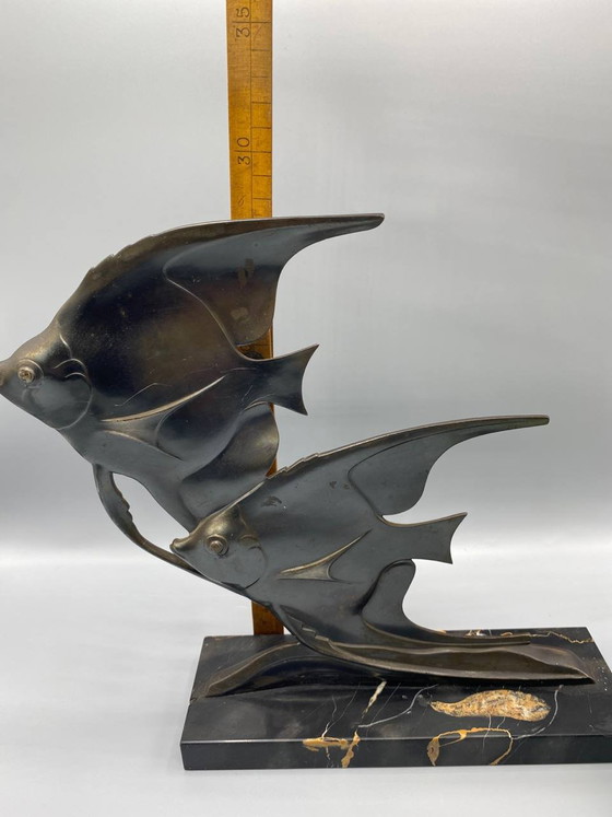 Art-déco-Skulptur – Zwei Skalarfische – Signiert M. Font – Bronze und Portoro-Marmor – Bildhauerei, Art Deco (photo 6 of 7)
