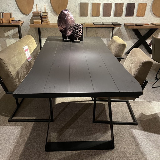 Van der Drift Trunk dining table - 220x100