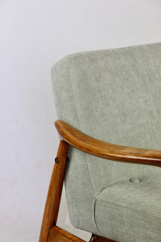 Image 1 of Fauteuil vintage GFM 300-202 vert, par J. Kedziorek, années 1970