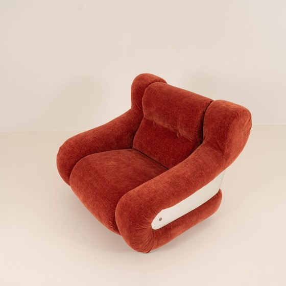 Image 1 of Fauteuil italien retapissé