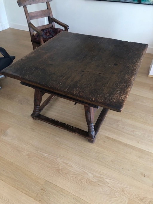 À vendre, table espagnole du XVIIIe siècle avec tiroir et compartiment de rangement supplémentaire