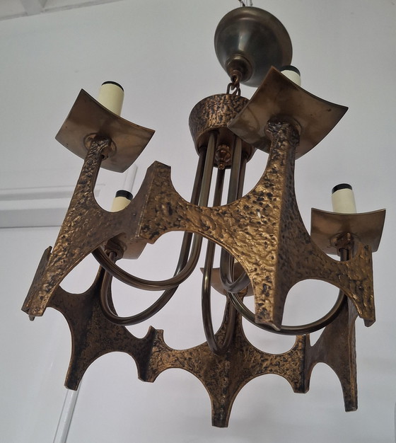 Image 1 of Lampadario di Moe Bridges per Moe Lightnings.