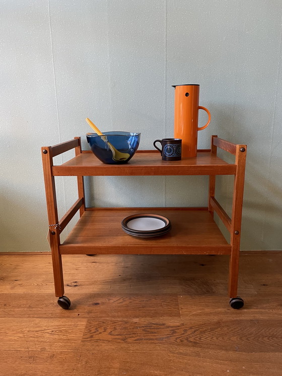 Image 1 of Roltafel teak en teak fineer vintage uit Denemarken 