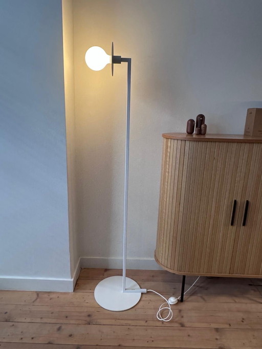 Studio HENK - Nod standing lamp white