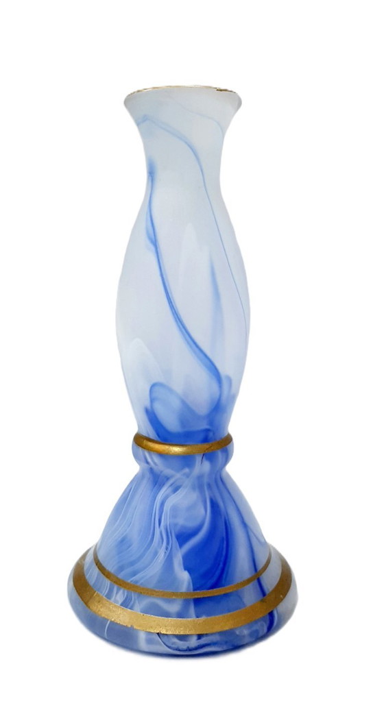 Image 1 of Vaso vintage in vetro opaco, blu e bianco