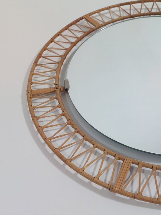 Image 1 of Specchio da parete rotondo in rattan vintage di metà secolo, intrecciato, stile boho anni '70