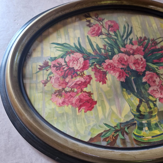 Image 1 of Stampa antica in cornice ovale dietro vetro dipinto floreale