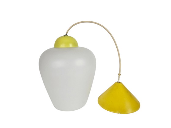 Image 1 of Diseño holandés - Philips - Louis Kalff - Lámpara de cáliz - vidrio satinado - años 50