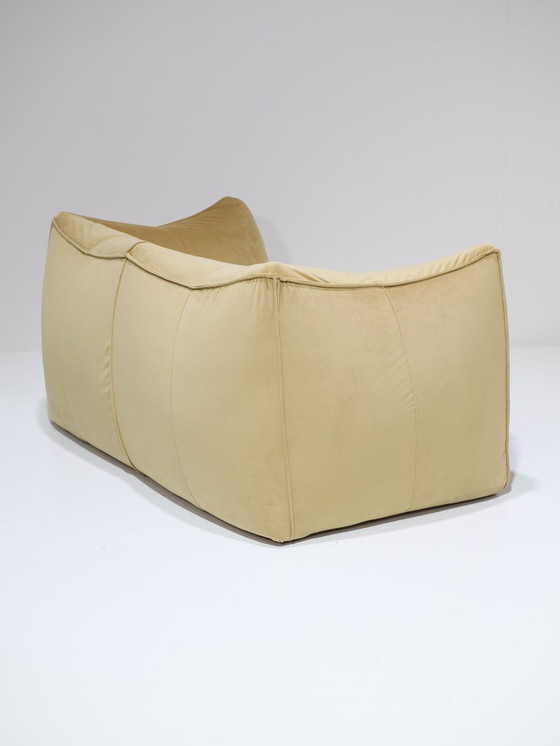 Image 1 of Le Bambole 2-seater sofa B&B Italia velvet yellow 1978