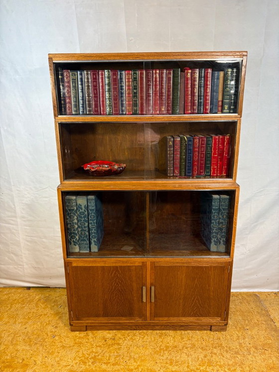 Vintage Minty of Oxford Sectional Stacking Bookcase | 1950s–1960s | Oak | British Mid-Century Design – Wood (photo 2 of 10)