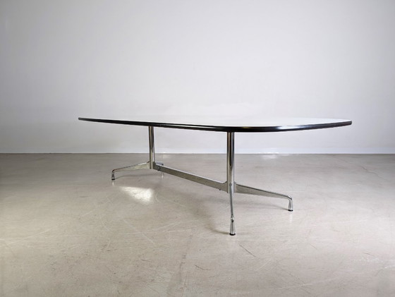 Image 1 of Table de conférence Vitra originale Table à manger Charles & Ray Eames TVA