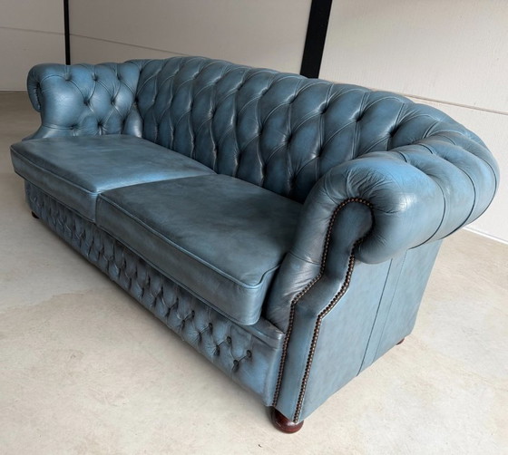 Divano tre posti Chesterfield Winchester Furniture – Divani 3 posti, Pelle, Vintage (photo 12 of 18)