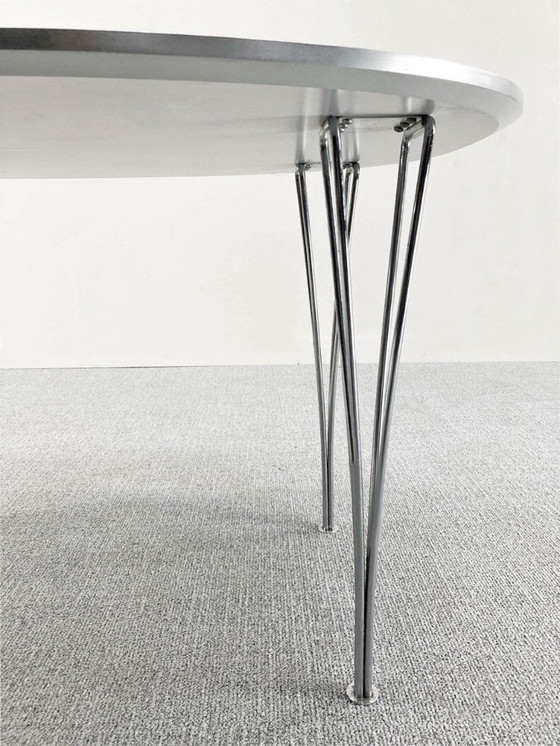 Image 1 of Fritz Hansen Circular design table Ø 145cm Bruno Mathsson & Piet Hein
