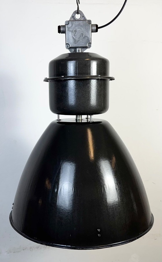 Image 1 of Grote zwarte geëmailleerde industriële hanglamp van Elektrosvit, jaren 60