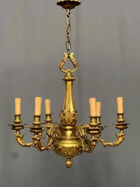 Kroonluchter in Lodewijk XVI-stijl. Massief brons. – Bronze (photo 8 of 8)