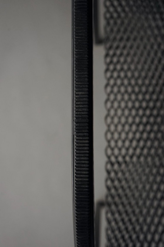 Image 1 of Sedie modello R401 in rete espansa di Shiro Kuramata per Pastoe, 1982, set da 2
