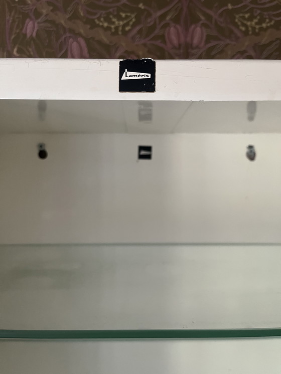 Image 1 of Vintage ziekenhuiskastje hangkastje vitrine