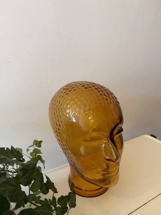 Image 1 of Bernsteinfarbener Glaskopf