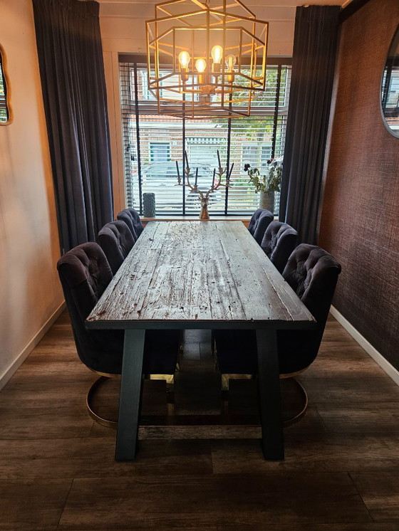 Image 1 of 6 sedie da pranzo Richmond in velluto nero con base dorata