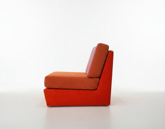 Image 1 of Twee gerestaureerde driekleurige fauteuils uit de jaren 70.