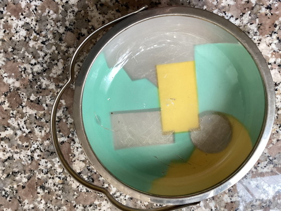 Image 1 of Ciotola Art Deco in ceramica con manico mobile in metallo vintage