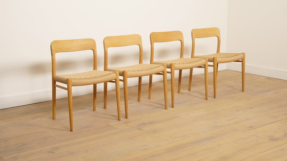 Image 1 of 4 sedie da pranzo vintage | Niels Otto Møller | Modello 75 | Rovere