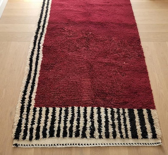 Tapis Beni Ouraine Fait Main Traditionnelle Bordeaux 1,5/2,5 M – Alessi, Wool (photo 4 of 5)