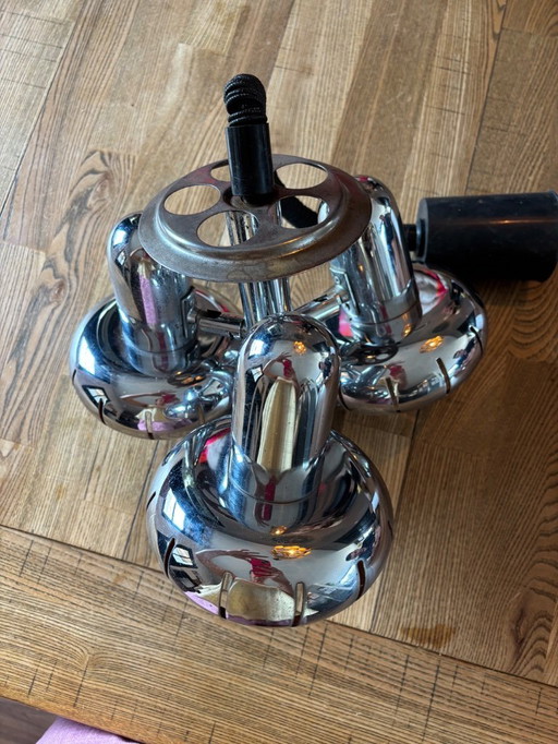 Schöne 70er Jahre Vintage-Lampe