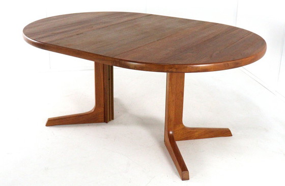 Image 1 of Gudme Round 2x Extendable Dining Table 'Nabbe' Vintage