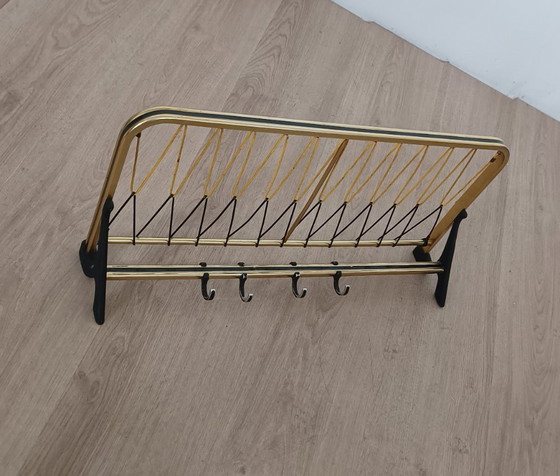 Distinctive 1950s string coat rack – Metal, Plastic (photo 3 of 10)