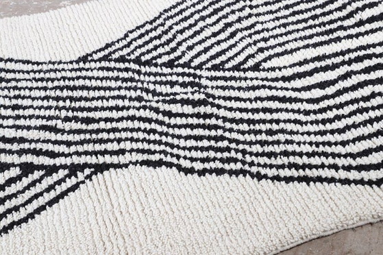 Alfombra bereber tradicional tejida a mano, tamaño 150/250 cm. – Aime Té, Wool (photo 2 of 7)