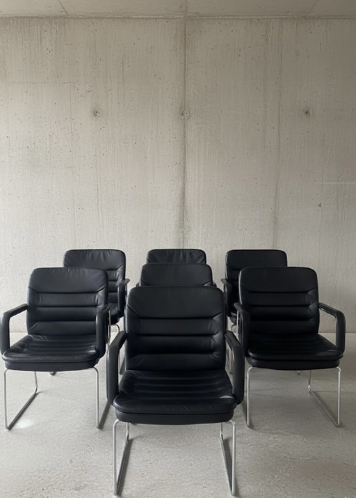 Kinnarps design stoelen echt leer Bauhaus Scandinavisch 