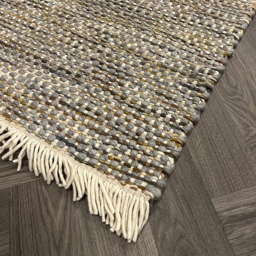 Brinker Carpets Sunshine Silver Stone 07 200x300 rug