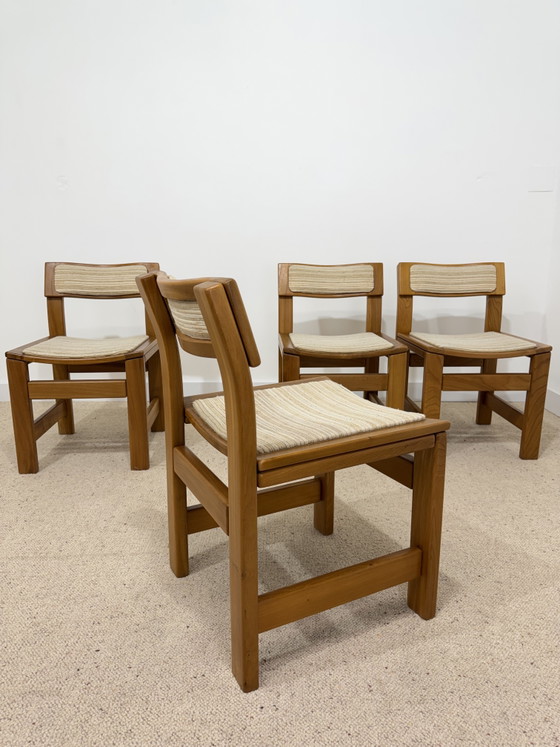 4 Vintage massief iepenhouten eetkamerstoelen jaren 70 – Wood (photo 10 of 12)