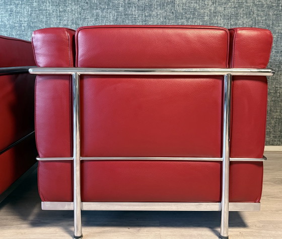 Image 1 of 2 sedie vintage LC2 Le Corbusier in pelle rossa, Italia, anni '80
