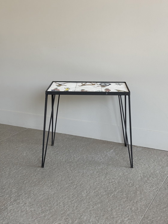 Image 1 of Table d'appoint vintage avec motif égyptien - carreaux de céramique peints à la main