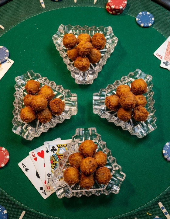 Image 1 of Portacenere vintage in cristallo con quattro posacenere – Design di metà secolo