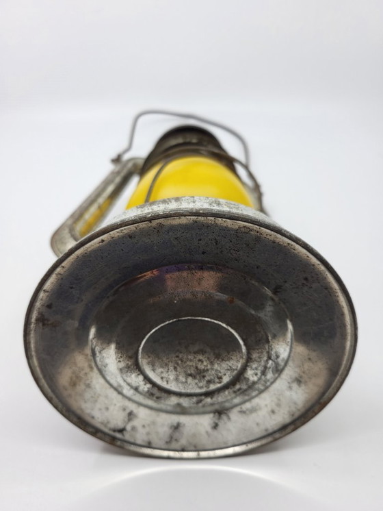 Image 1 of Feuer Hand Baby Special stormlamp, geel glas