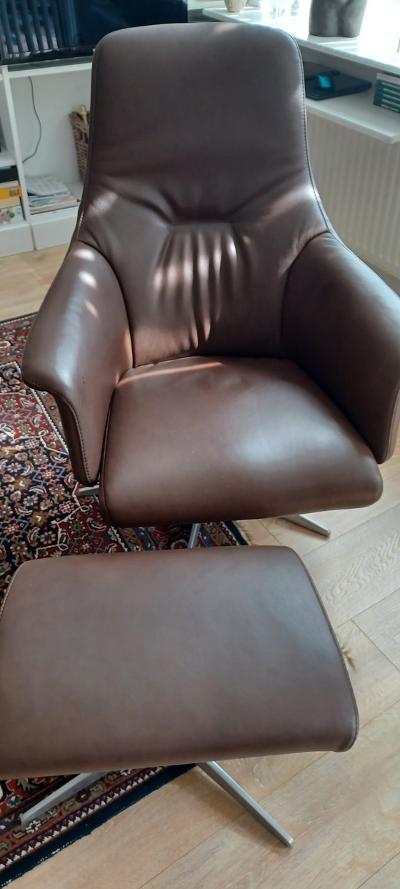 Image 1 of Relaxfauteuil en hocker.