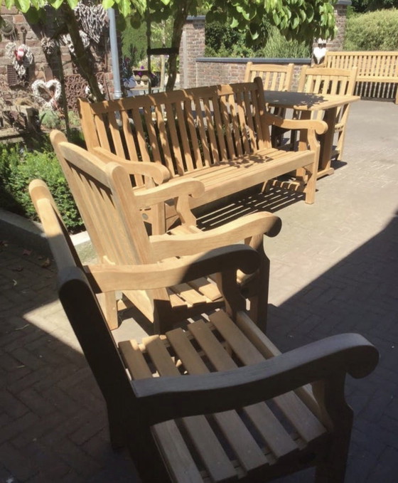 Wunderschöne, schwere Teak-Gartenbank, Modell Lancaster, 183 cm – Teak and Garden, Gartenbänke, Wood (photo 6 of 6)