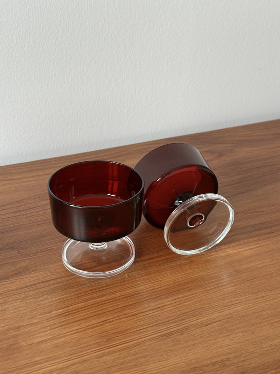 Image 1 of Luminarc Verrerie D’arques Ruby Red champagne/dessert coupes