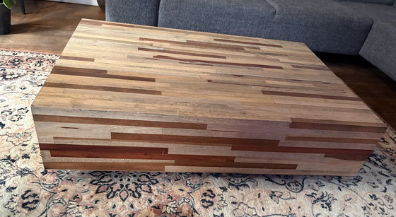 Image 1 of Linteloo tafel Aulia van Henk Vos