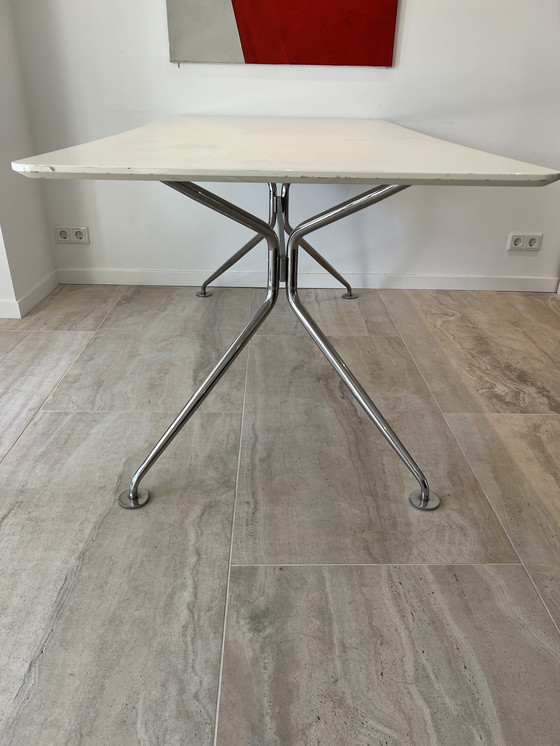 Image 1 of Mesa Calligaris