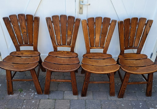 4 x Brutalistische Eichenstühle – eetkamerstoelen, Wood (photo 2 of 6)